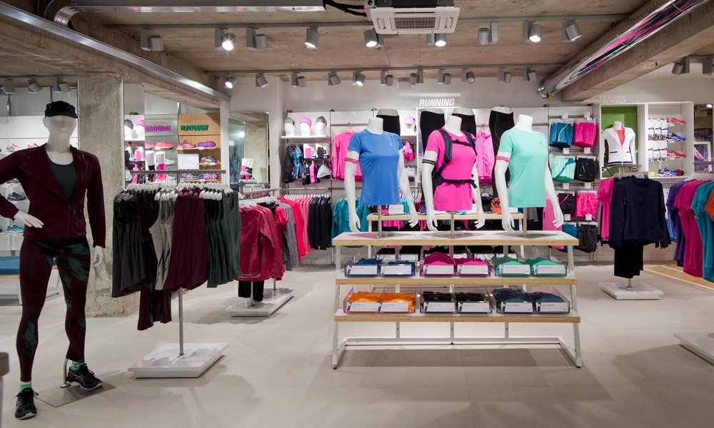 magasin asics a londres